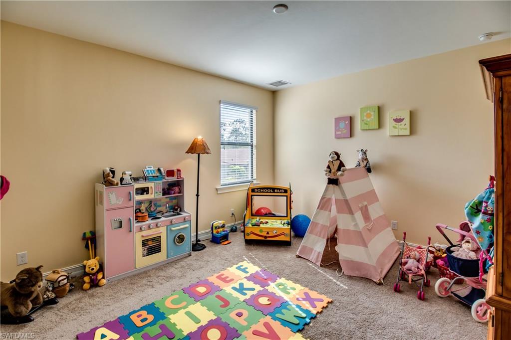 TUSCANY POINTE - Residential