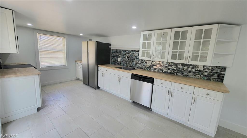 BONITA SPRINGS - Residential Lease