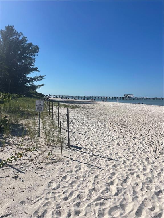 OLDE NAPLES - Land
