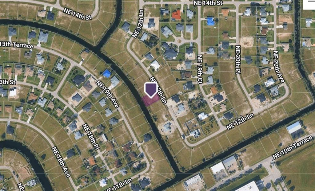 CAPE CORAL - Land