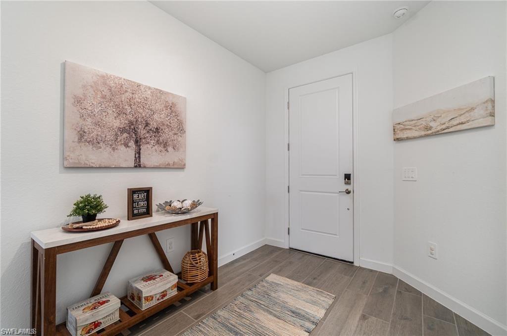 TUCKERS COVE - Residential