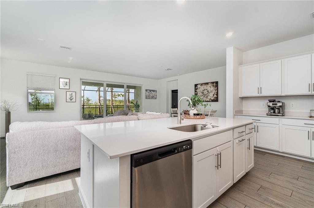 TUCKERS COVE - Residential