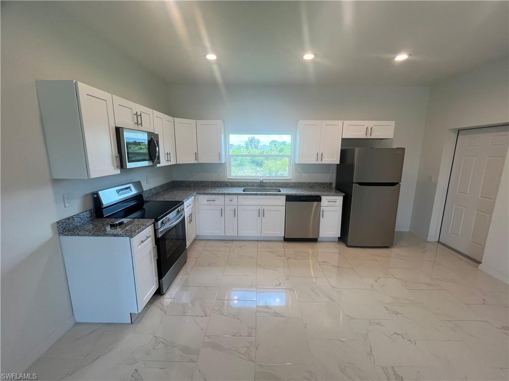 LEHIGH ACRES - Residential Lease