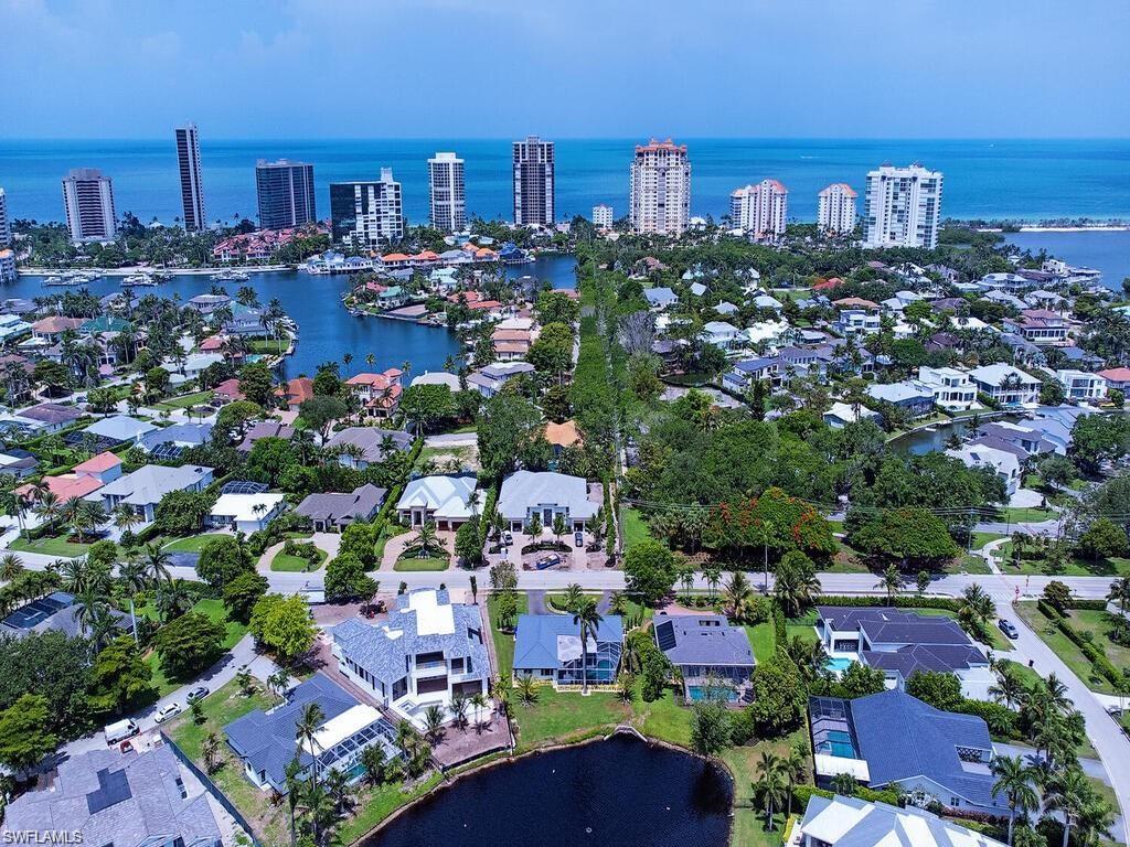 PARK SHORE - Residential