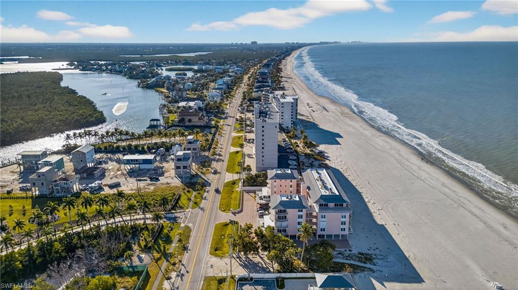 BONITA BEACH - Land