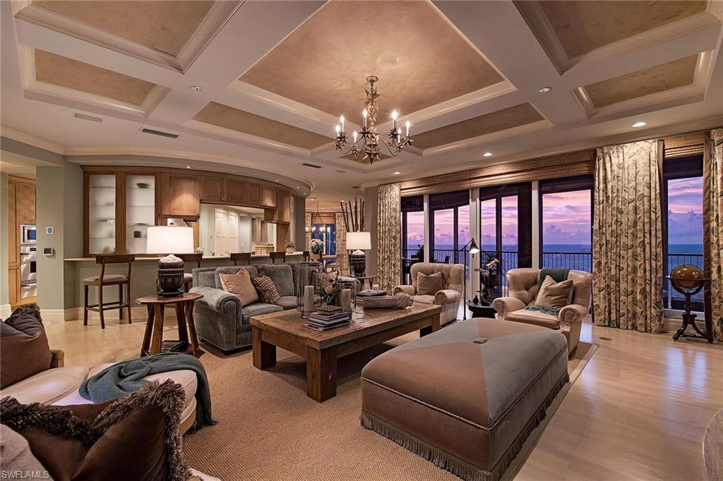 REGENT - Residential
