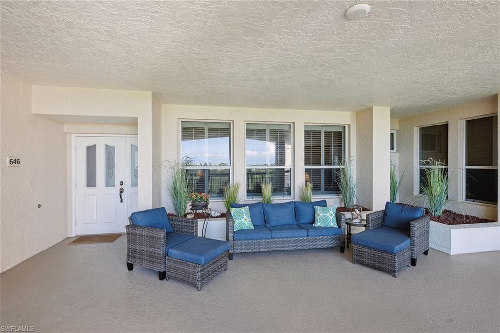 HIDEAWAY BEACH - Residential