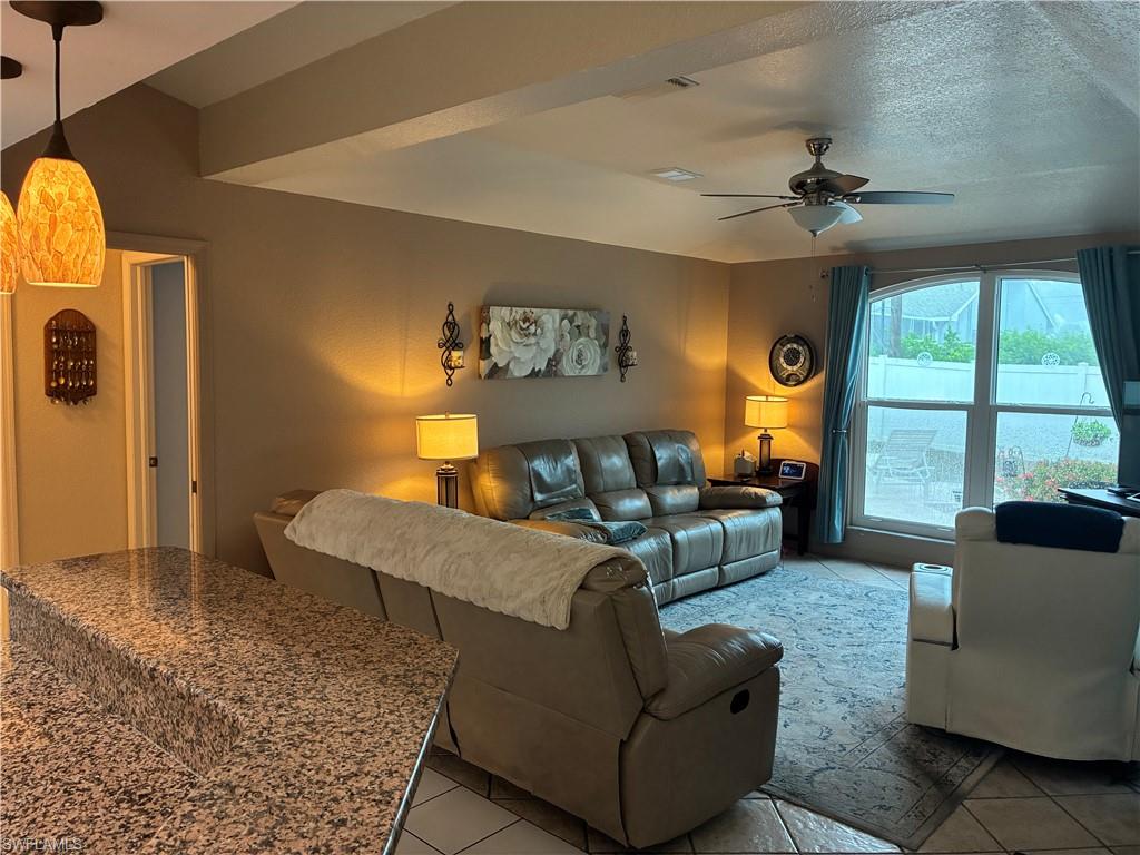 PORT CHARLOTTE - Residential