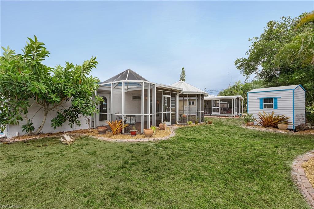 LEILANI - Residential