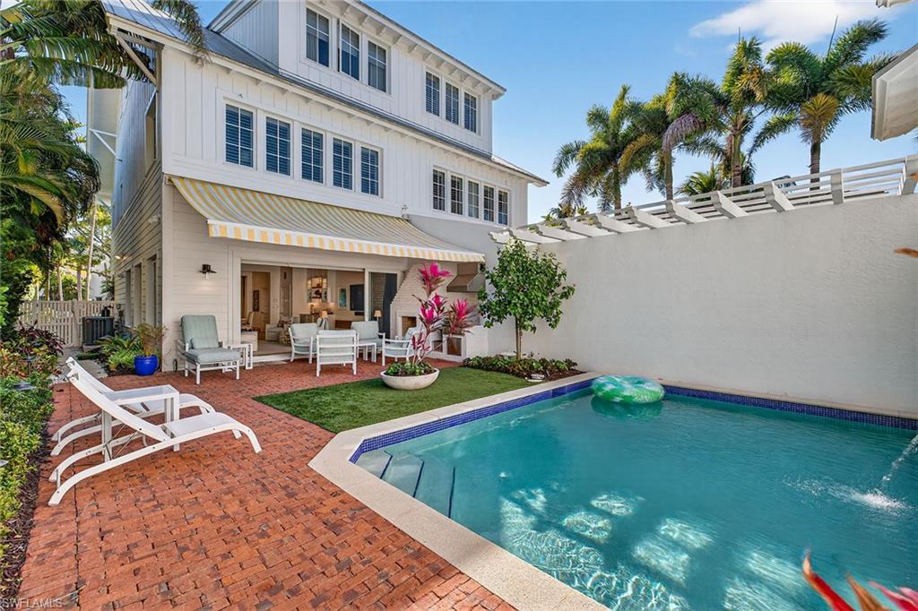 OLDE NAPLES - Residential