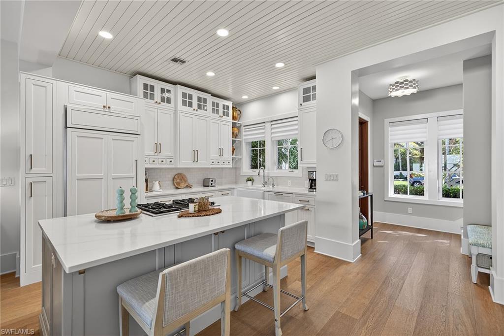 OLDE NAPLES - Residential