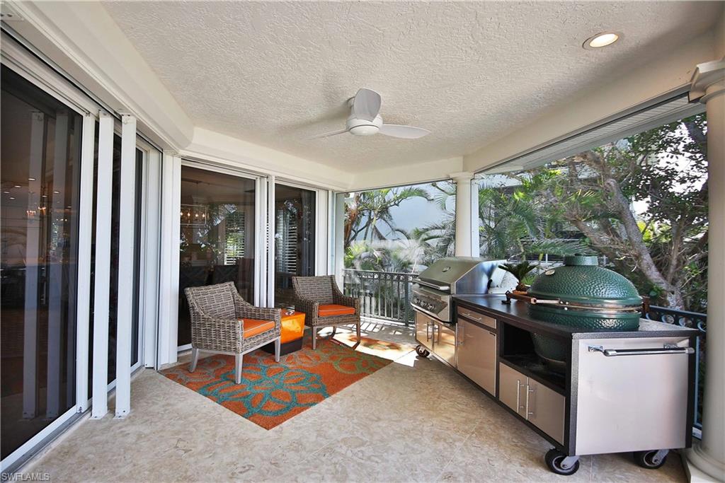 BEACH HOMES - Residential
