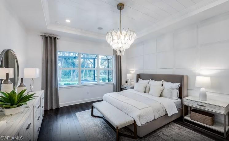 COUNTRY CLUB - Residential