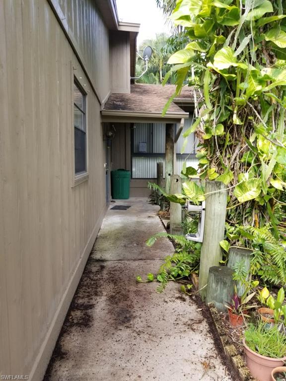 ISLAND PARK VILLAGE - Residential