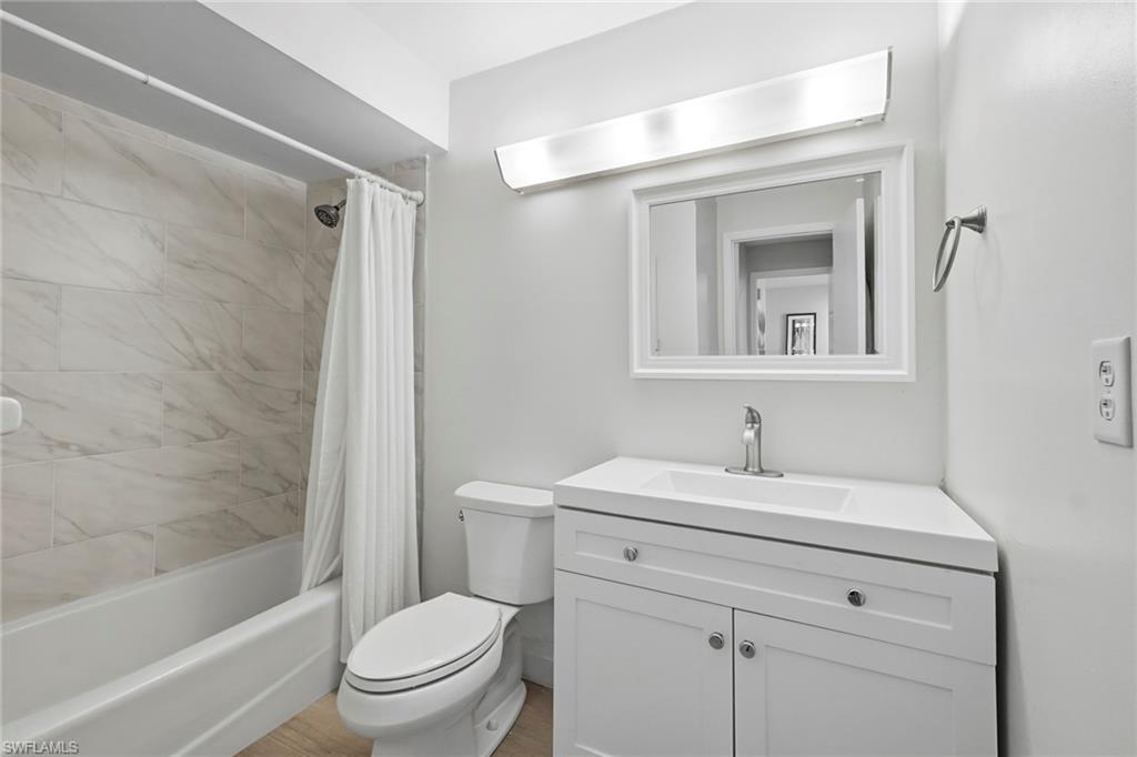 NAPLES BATH AND TENNIS CLUB - Residential