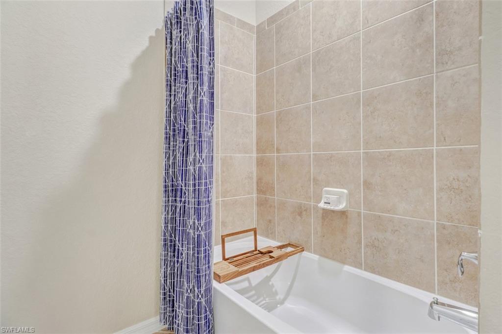 TREVI - Residential Lease