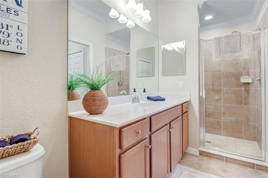 TREVI - Residential Lease