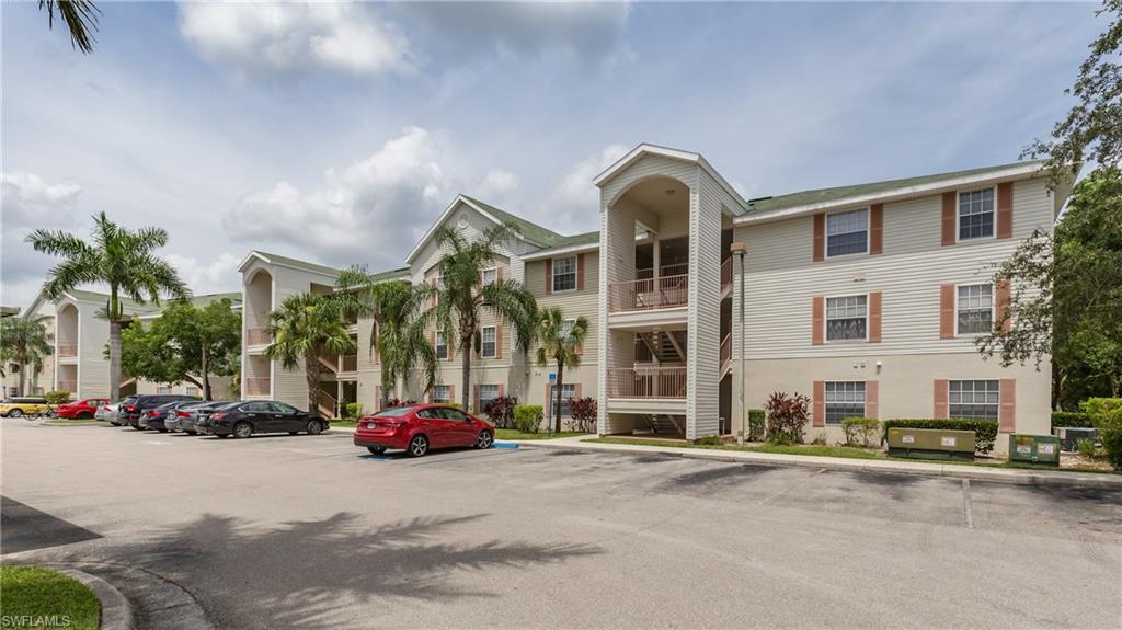 FOUR MILE COVE - Residential
