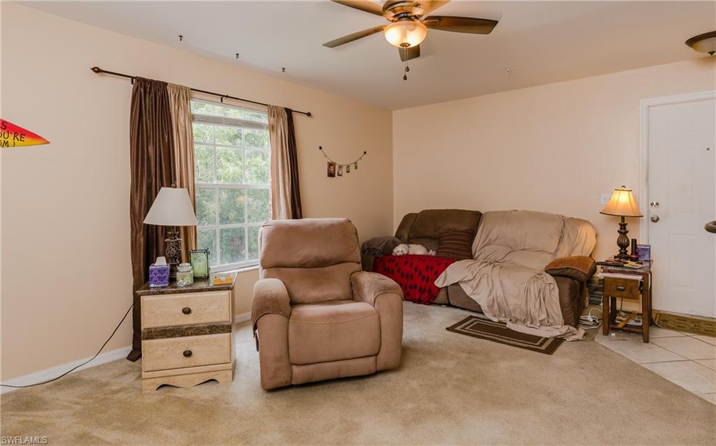 FOUR MILE COVE - Residential