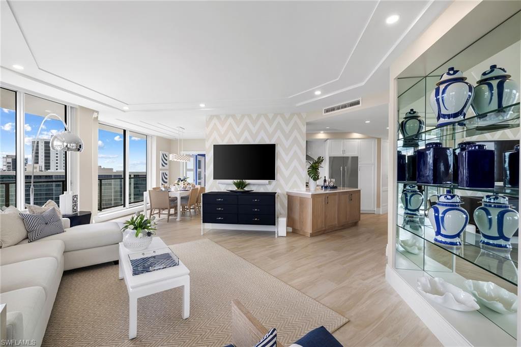 MERIDIAN CLUB - Residential