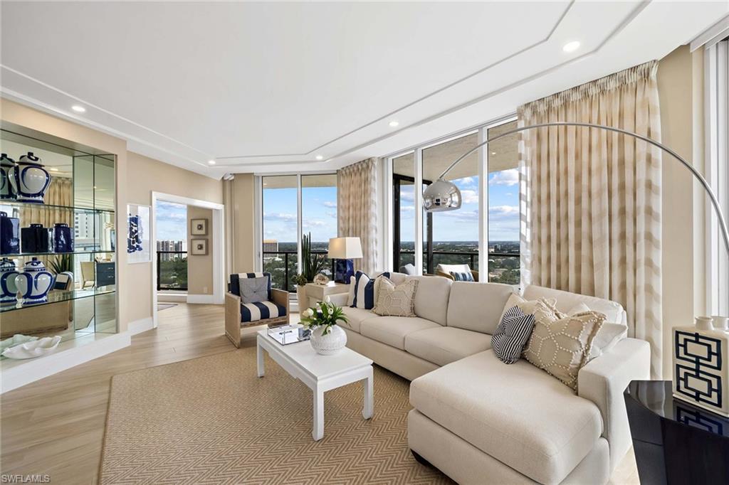 MERIDIAN CLUB - Residential
