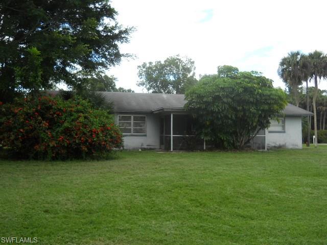 FORT MYERS SHORES - Residential