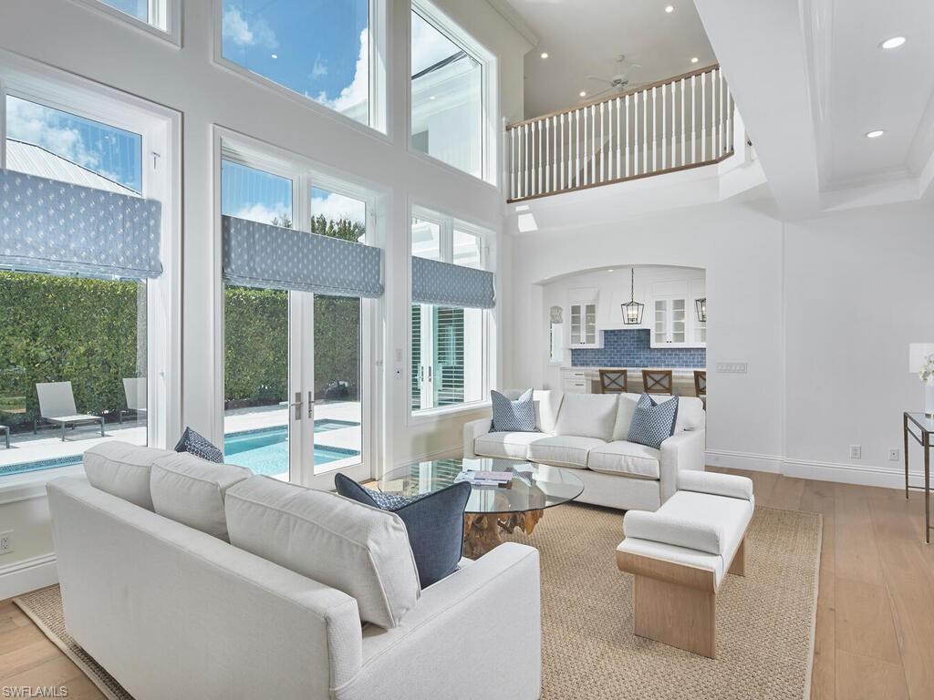 OLDE NAPLES - Residential