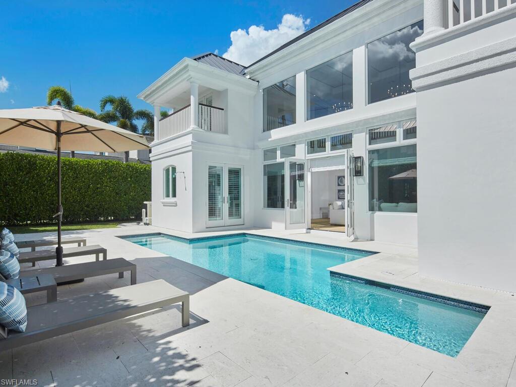 OLDE NAPLES - Residential