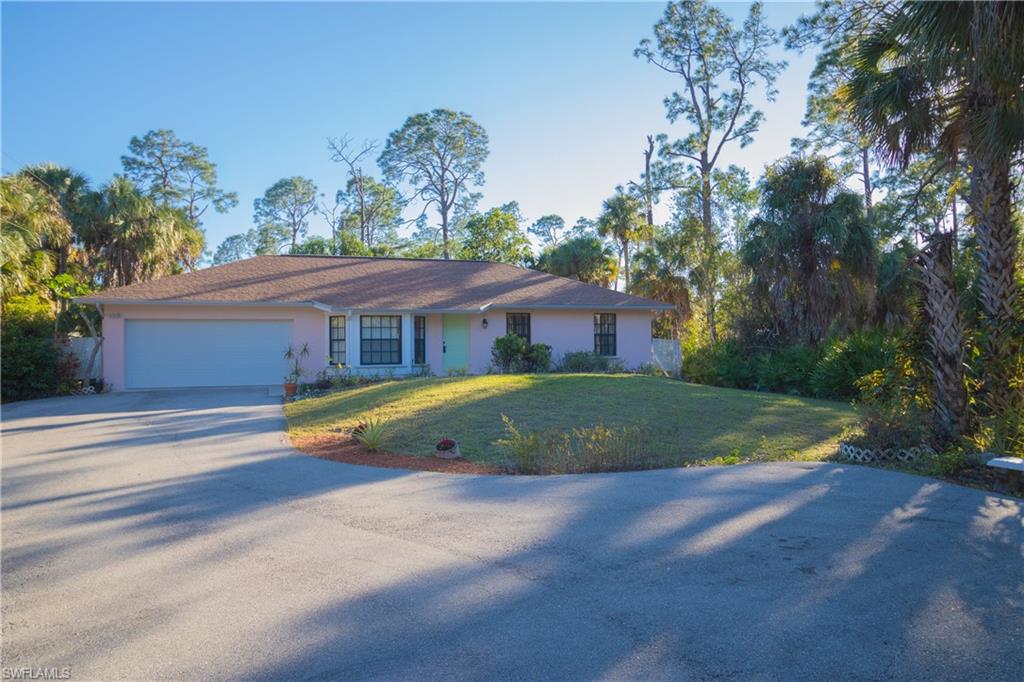 GOLDEN GATE ESTATES - Residential
