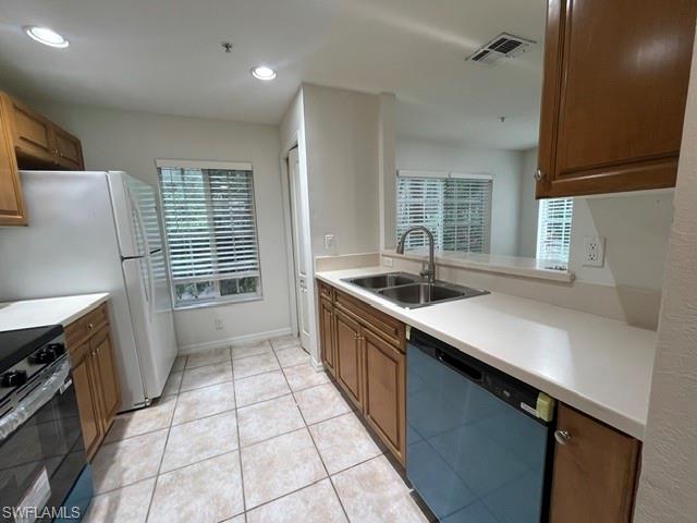 VILLAGE OF STONEYBROOK - Residential Lease
