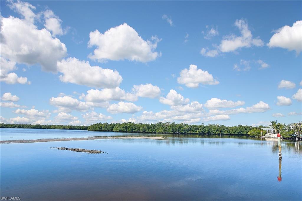 SPRING CREEK - Land