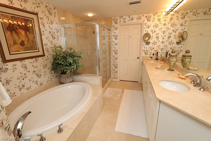 BAYPOINTE AT NAPLES CAY - Residential Lease