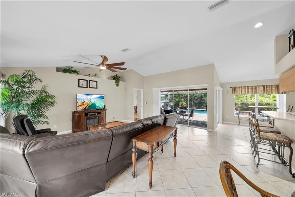 CAPE CORAL - Residential Lease