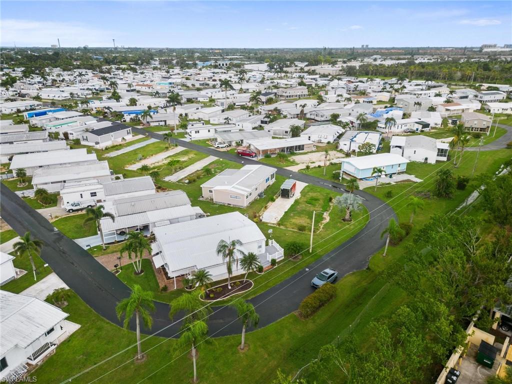 THUNDERBIRD MOBILE HOMES - Land