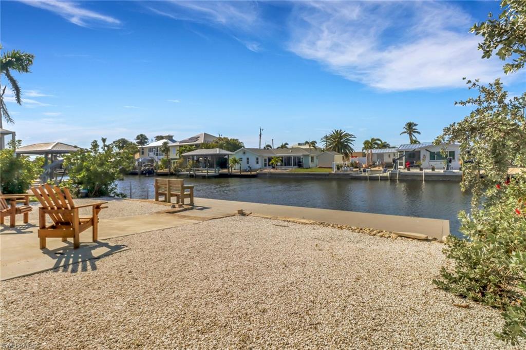 ISLAND HARBORS - Residential