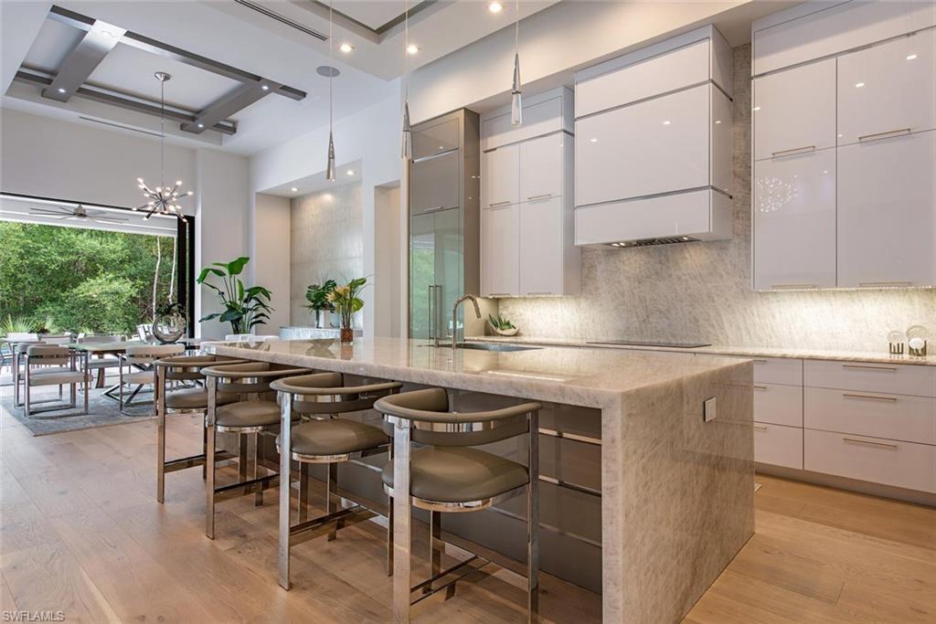 QUAIL WEST - Residential