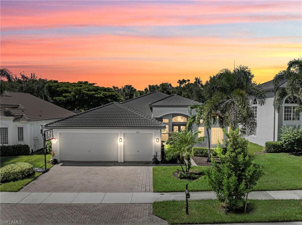 SATURNIA LAKES - Residential