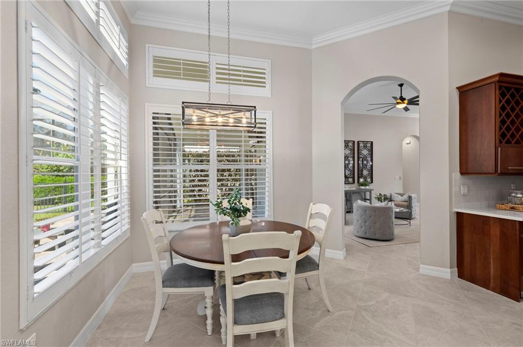 SATURNIA LAKES - Residential