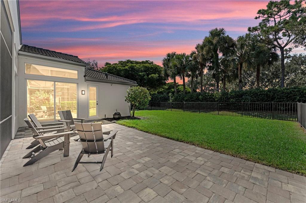 SATURNIA LAKES - Residential