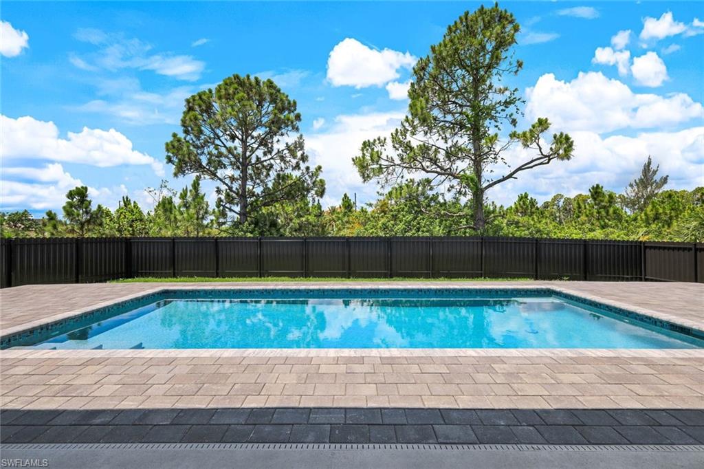 SOUTH GULF COVE - Residential