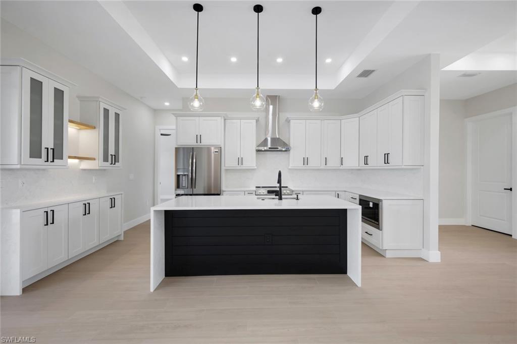 SOUTH GULF COVE - Residential