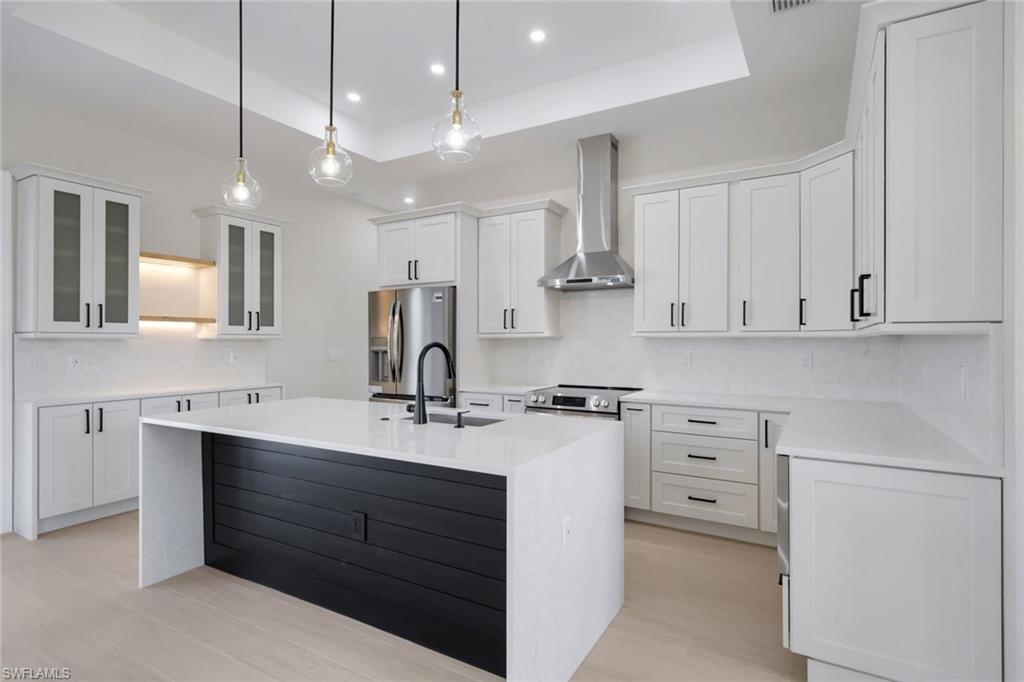 SOUTH GULF COVE - Residential