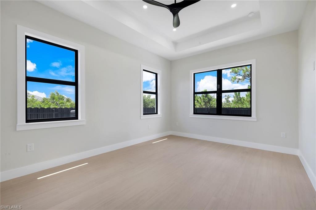 SOUTH GULF COVE - Residential