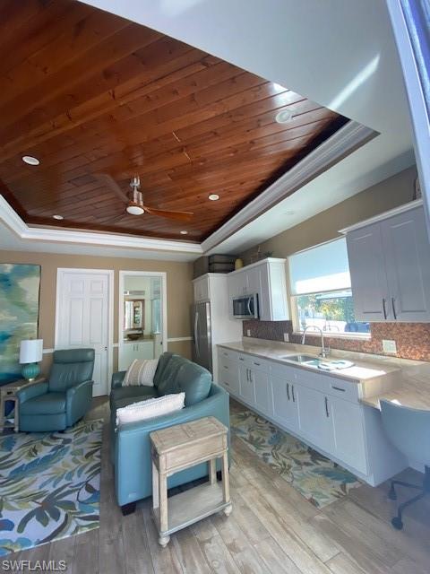 RIVERBEND MOTORCOACH RESORT - Land