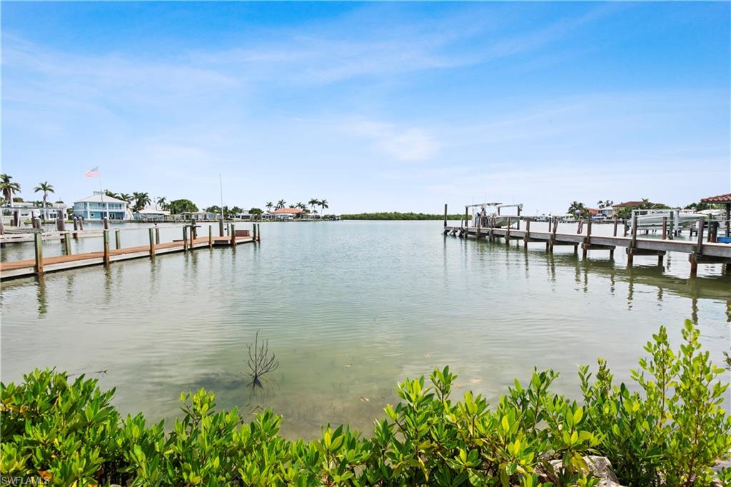 ISLES OF CAPRI - Residential
