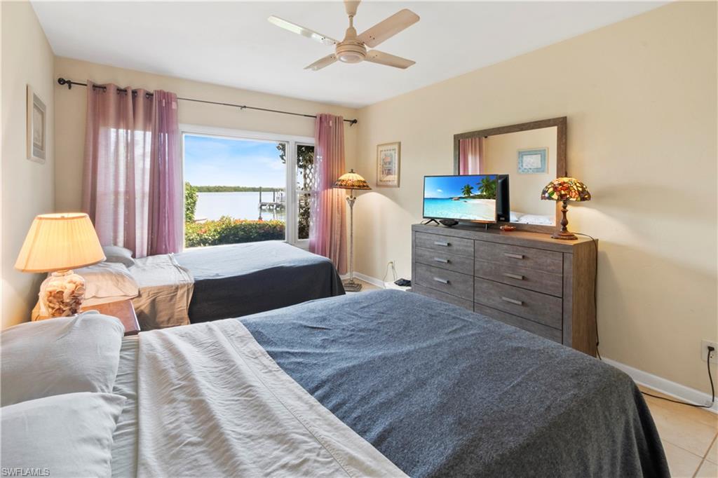 ISLES OF CAPRI - Residential
