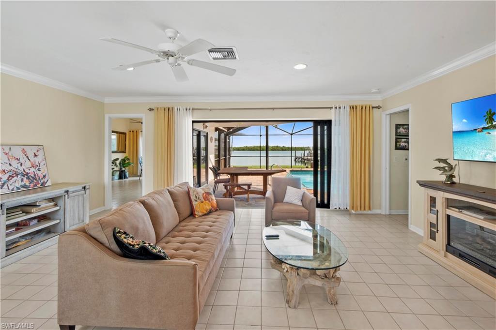 ISLES OF CAPRI - Residential