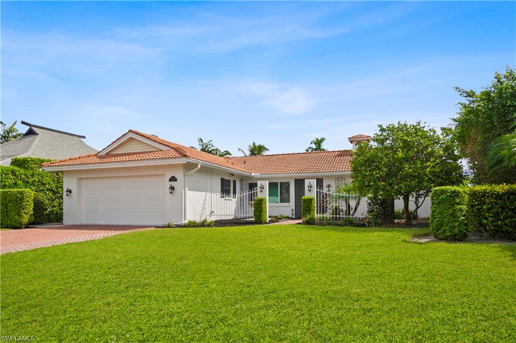 ISLES OF CAPRI - Residential