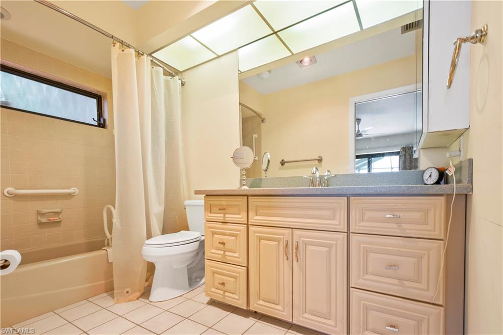 ISLES OF CAPRI - Residential