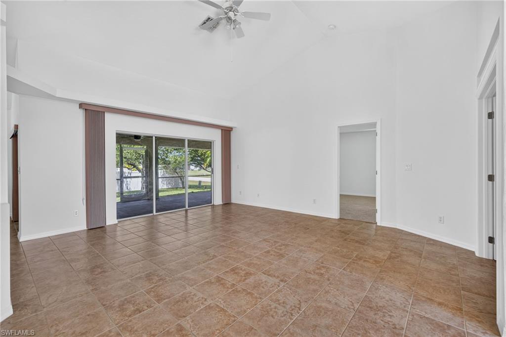 CAPE CORAL - Residential